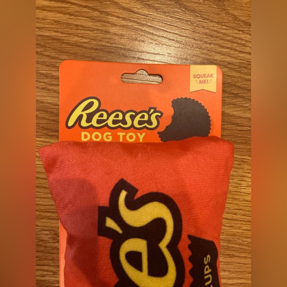 New Reeses Dog squeaky Toy - Picture 3 of 5